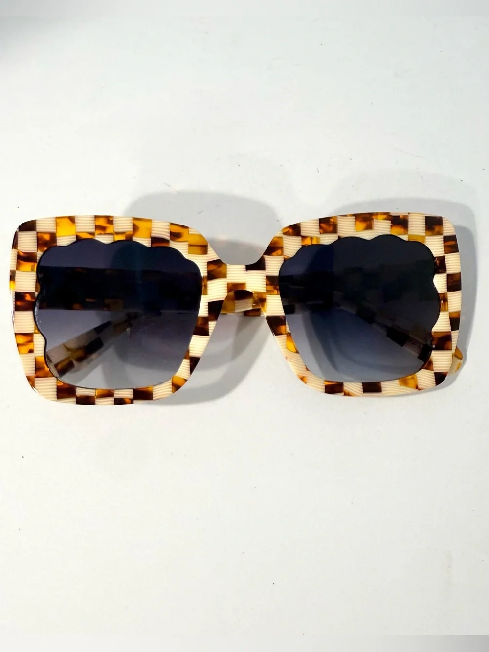 KREWE Elizabeth Tortoise Shell Square Sunglasses Women’s Discontinued